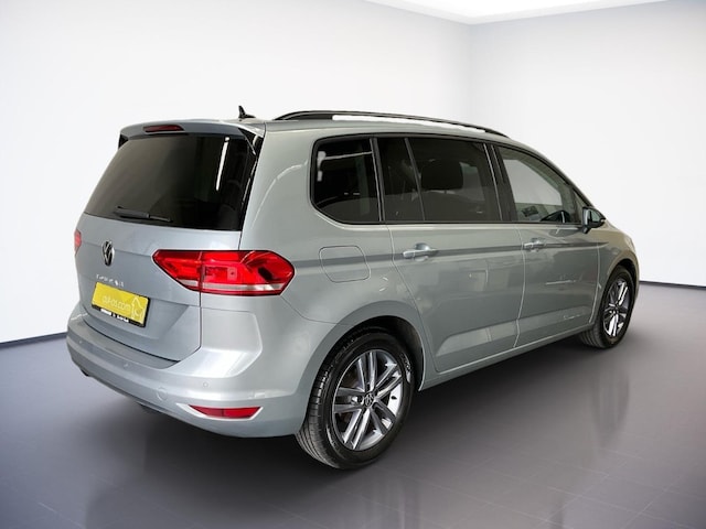 Volkswagen Touran DSG Style