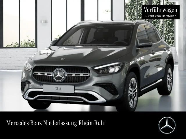 Mercedes-Benz GLA 200 Progressive
