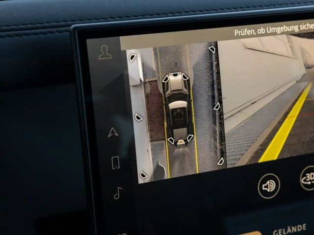 Land Rover Defender 110 D250 Dynamic SE