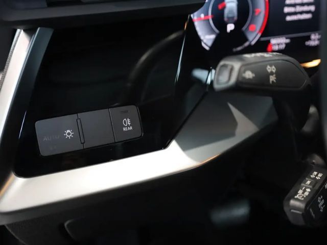 Audi A3 30 TFSI S-Tronic Sportback