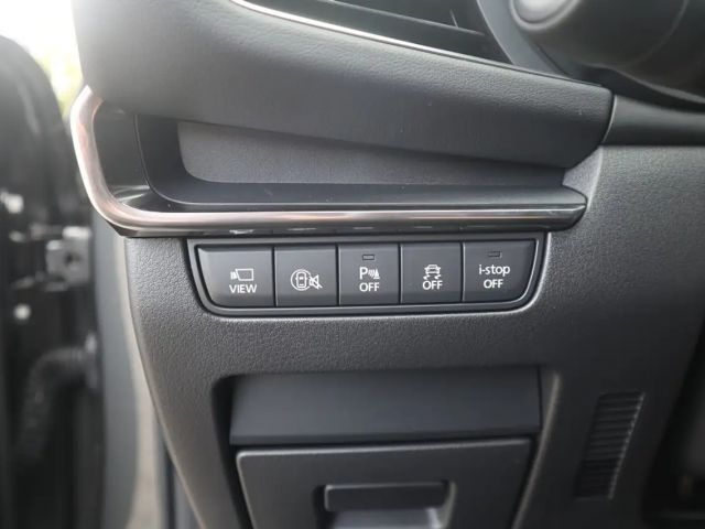 Mazda 3 Exclusive-line