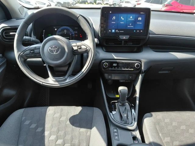 Toyota Yaris Hatchback Hybride VVT-i