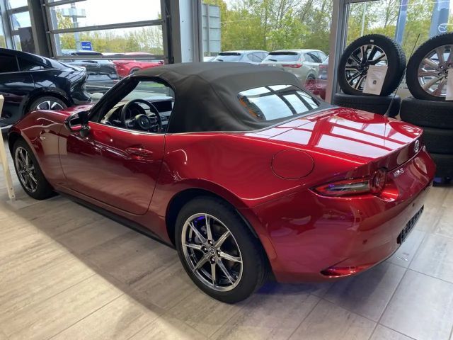 Mazda MX-5 Exclusive-line SkyActiv