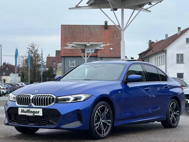BMW 330 330e M-Sport Sedan xDrive