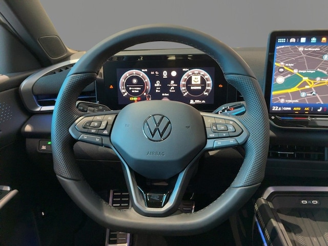 Volkswagen T-Roc 1.5 eTSI IQ.Drive R-Line Style