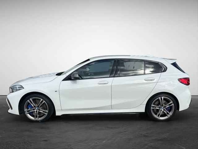 BMW M140i Sedan xDrive