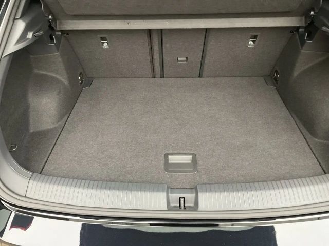 Volkswagen T-Roc 1.5 TSI DSG R-Line