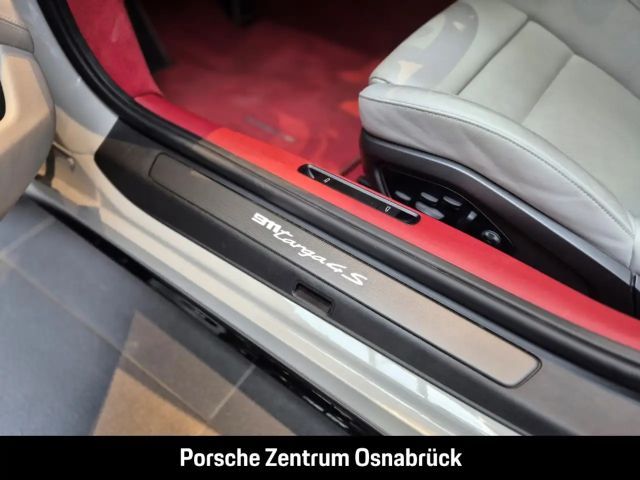 Porsche 992 4S Coupé Targa