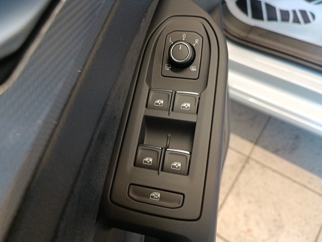 Volkswagen Golf 1.5 eTSI Golf VIII