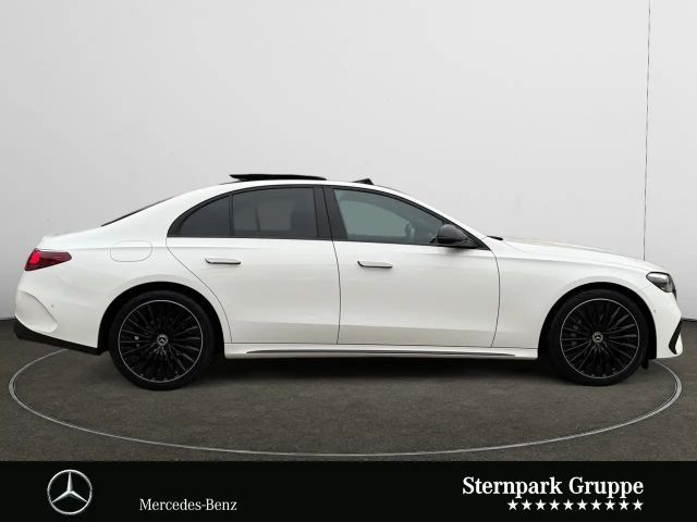 Mercedes-Benz E 220 AMG Line E 220 d Sedan