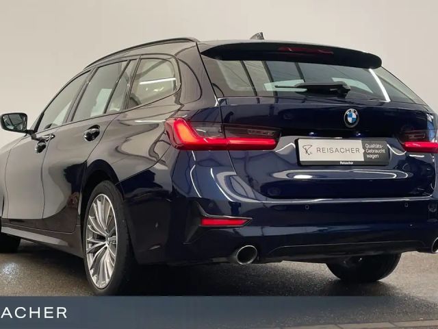 BMW 330 330d Touring xDrive