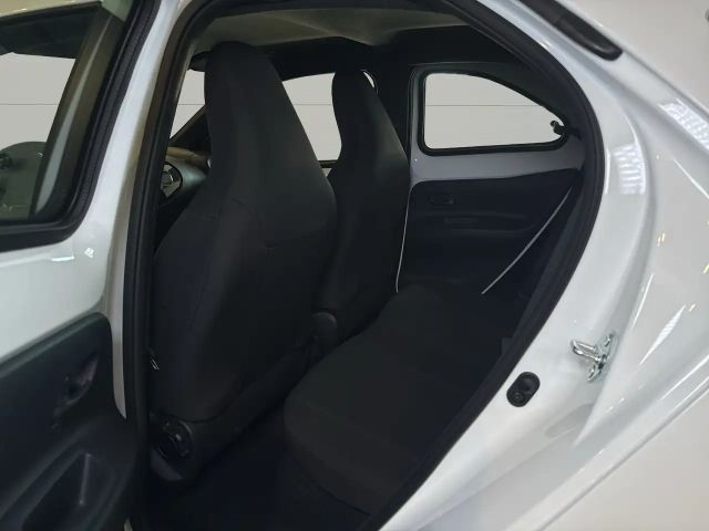 Toyota Aygo 1.0 VVT-i Business Hatchback