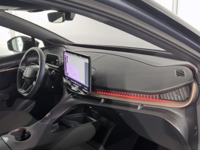 Cupra Tavascan 210 kW 82kWh+SHZ+KAMERA+NAVI+ALLWETTER