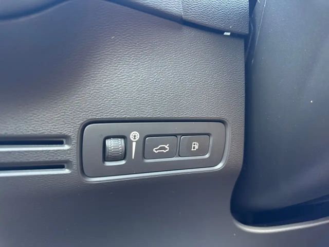 Volvo XC40 R-Design Recharge