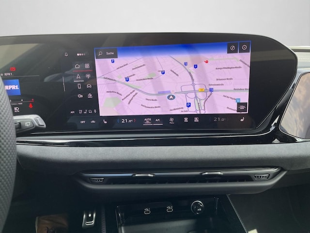 Audi A6 Avant Quattro S-Tronic