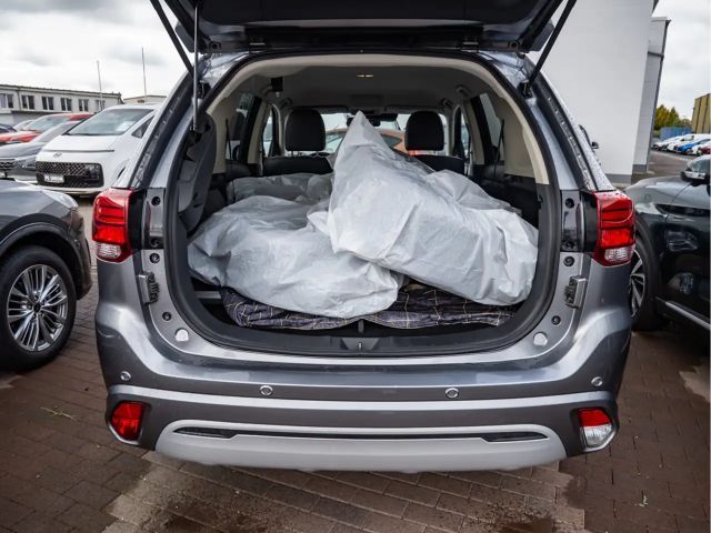 Mitsubishi Outlander 4WD PHEV