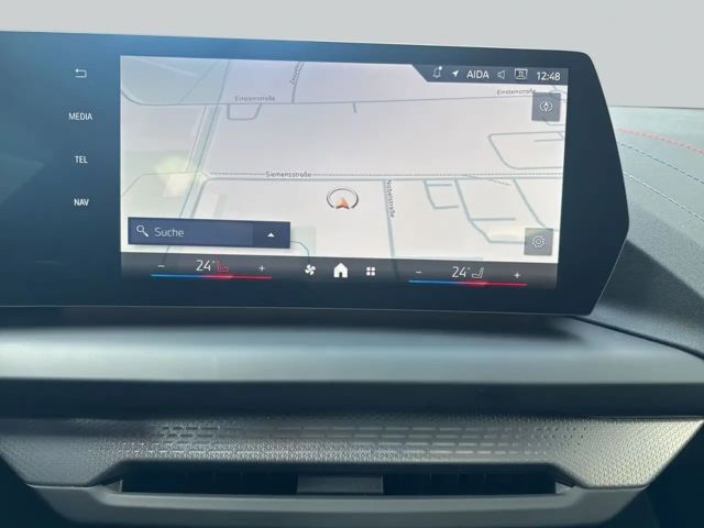 BMW M140i Sedan xDrive