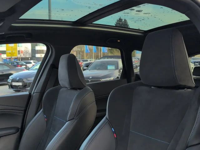 BMW 216 216i Active Tourer Sedan