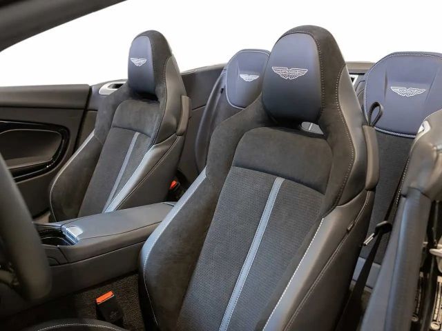 Aston Martin DB12 Volante -Minotaur Green-