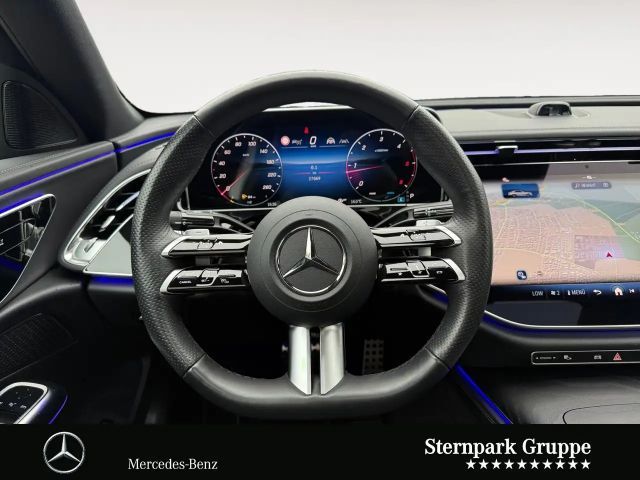 Mercedes-Benz E 220 AMG Line E 220 d Sedan