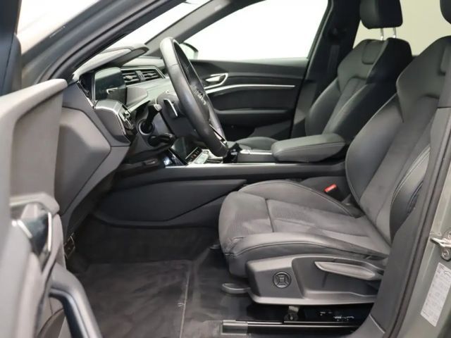 Audi Q8 e-tron 50 Quattro S-Line