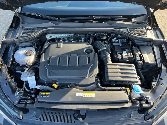 Volkswagen Golf DSG Style Variant