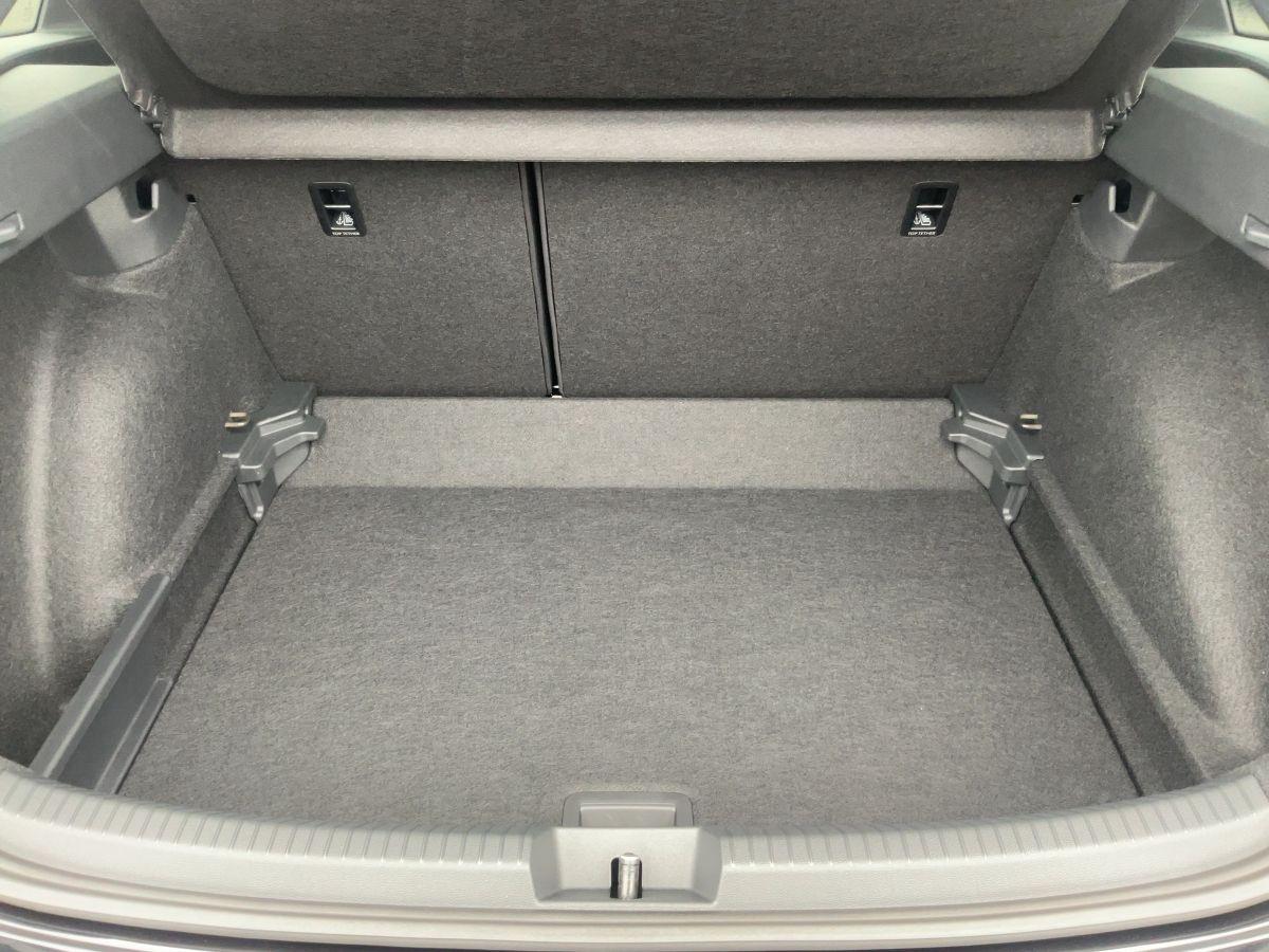 Volkswagen Taigo DSG IQ.Drive R-Line