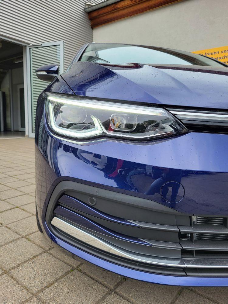 Volkswagen Golf Style Variant