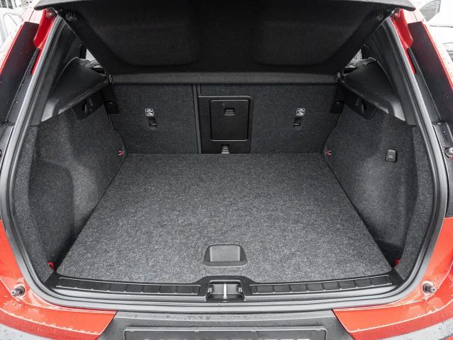 Volvo XC40 Dark Plus T4