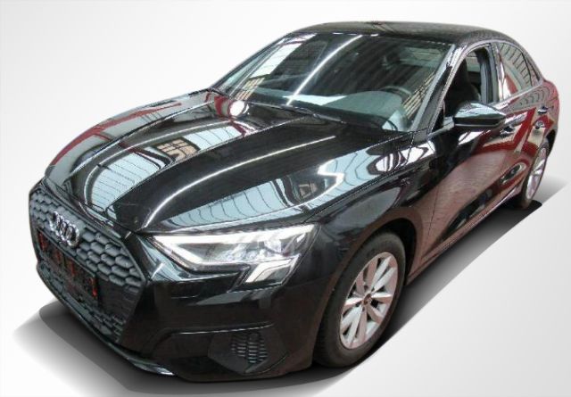 Audi A3 30 TDI S-Tronic Sedan