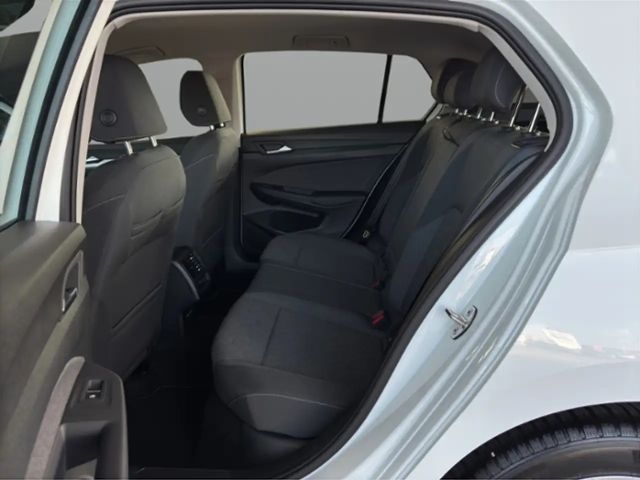 Volkswagen Golf 1.5 TSI Golf VIII Life