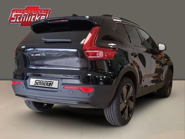 Volvo XC40 Plus