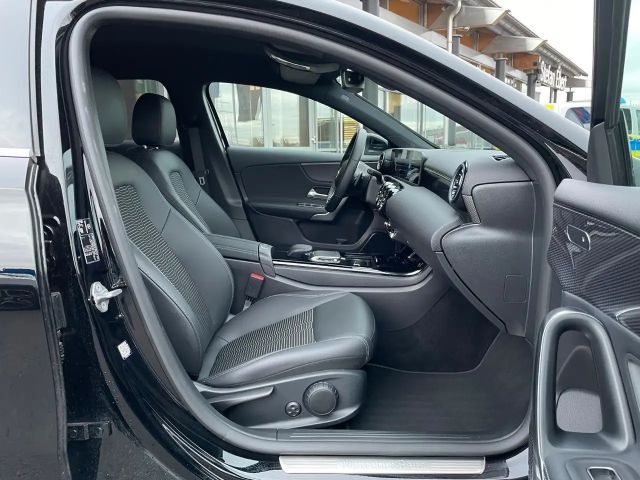 Mercedes-Benz A 200 A 200 d Progressive