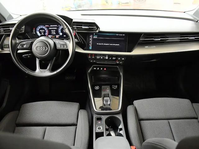 Audi A3 30 TFSI S-Tronic Sedan