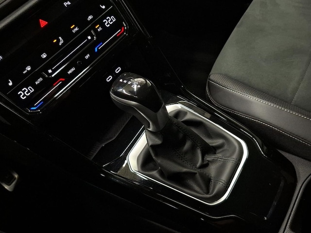 Volkswagen T-Roc 1.5 TSI DSG R-Line