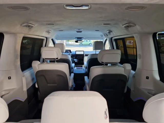 Hyundai Staria Signature Vierwielaandrijving