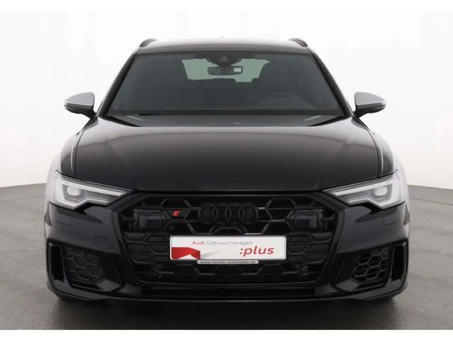 Audi S6 Avant Quattro