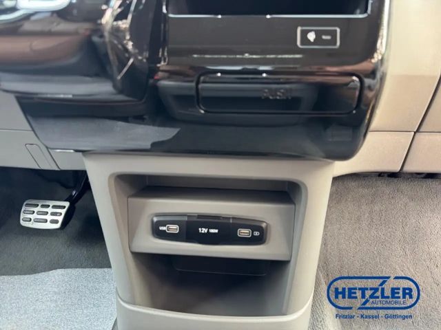 Hyundai Staria Signature Vierwielaandrijving