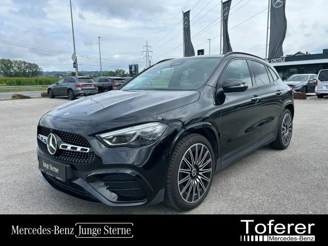 Mercedes-Benz GLA 180 AMG Line
