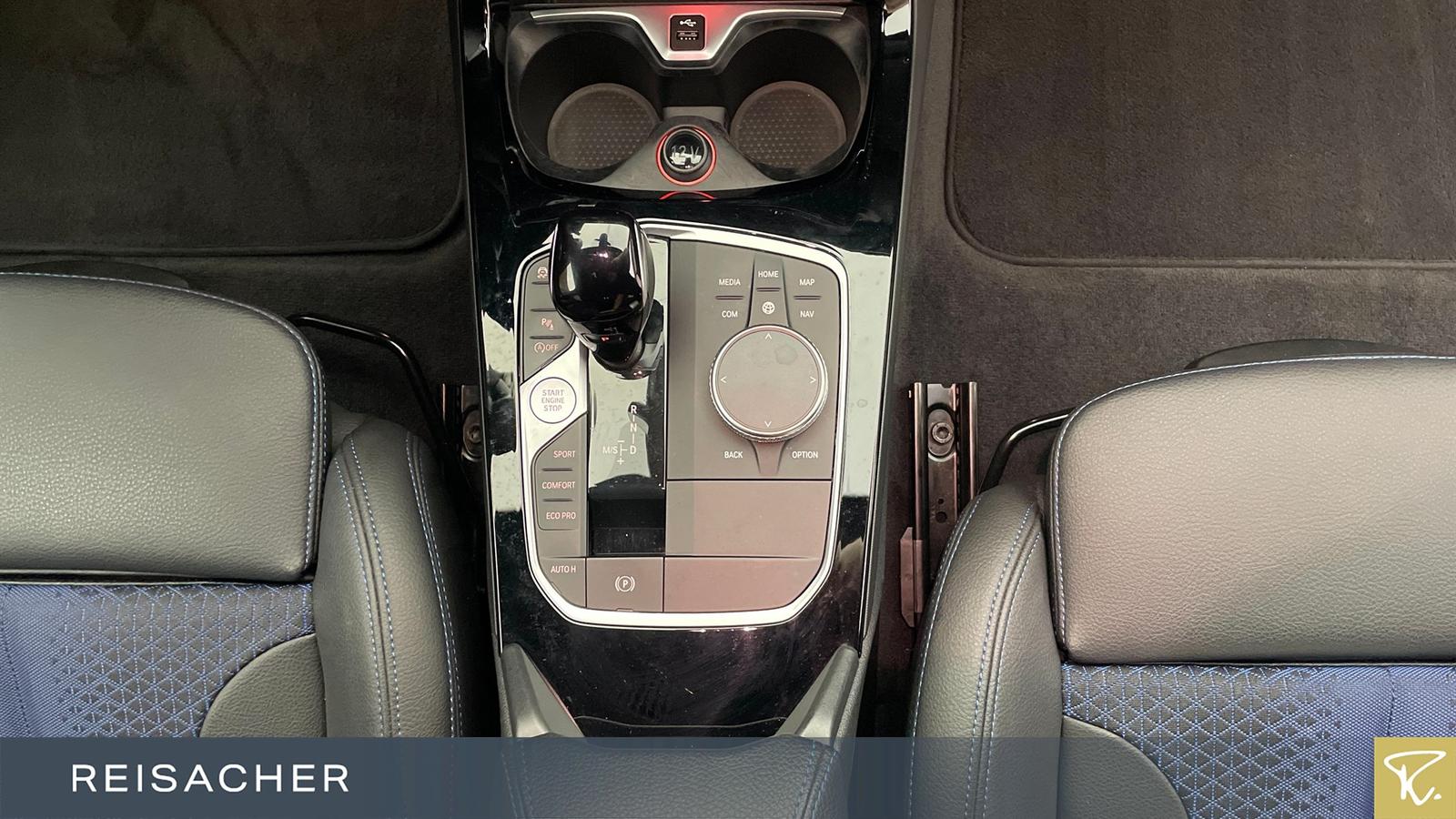 BMW 118 118d M-Sport Sedan