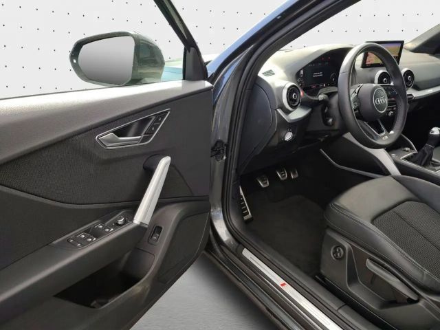 Audi Q2 35 TFSI S-Line