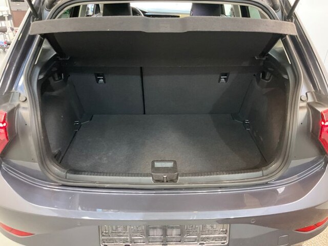 Volkswagen Polo Matrix / ACC / Carplay