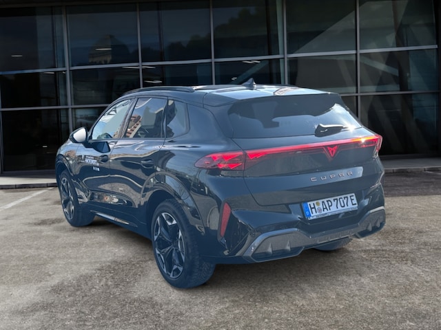 Cupra Terramar 1.5 e-Hybrid