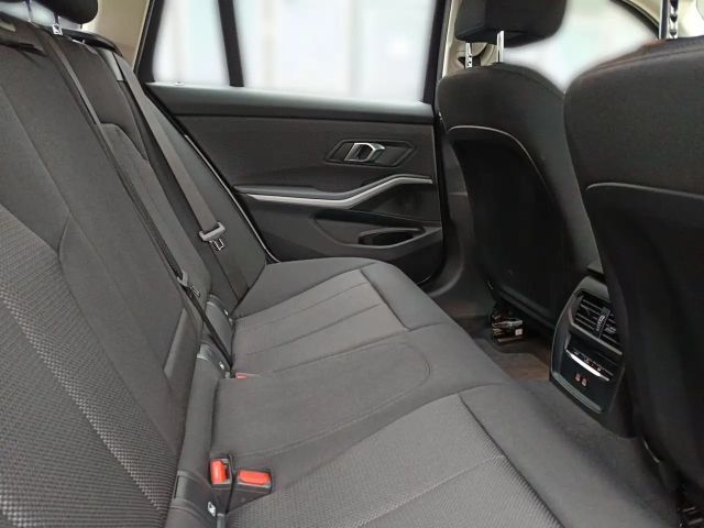 BMW 320 320d Touring