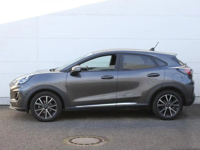 Ford Puma EcoBoost Titanium