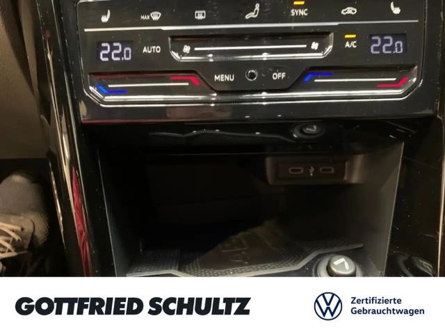 Volkswagen T-Roc DSG R-Line