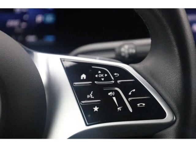 Mercedes-Benz A 200 Progressive