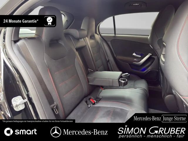 Mercedes-Benz A 200 AMG Line