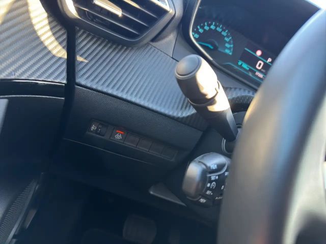 Peugeot E-2008 Allure Pack