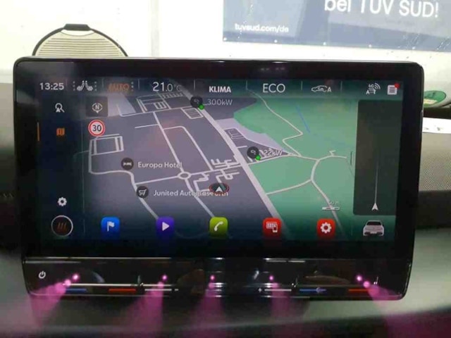 Cupra Born 62 kWh +LED +ACC +RKAM +NAVI +SHZ +18" +APP +